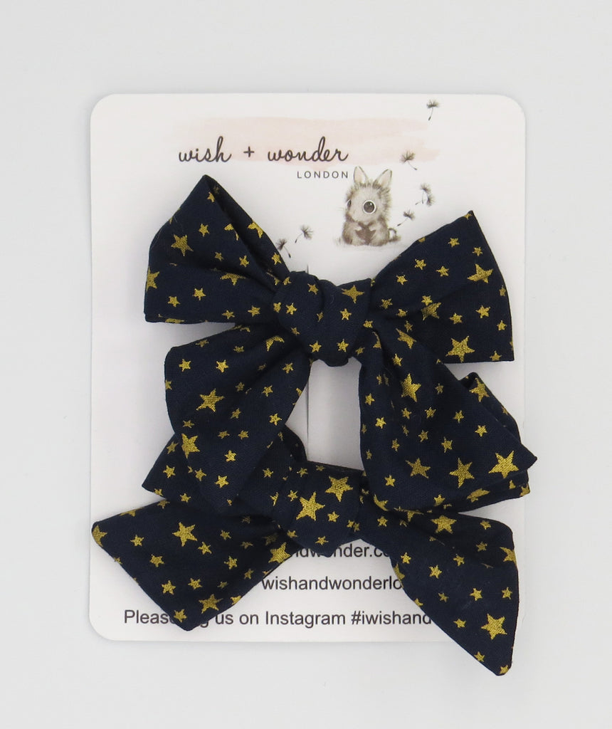 Iris star print pigtail hair bow set.